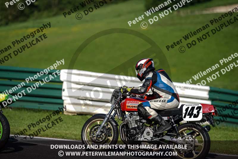 cadwell no limits trackday;cadwell park;cadwell park photographs;cadwell trackday photographs;enduro digital images;event digital images;eventdigitalimages;no limits trackdays;peter wileman photography;racing digital images;trackday digital images;trackday photos